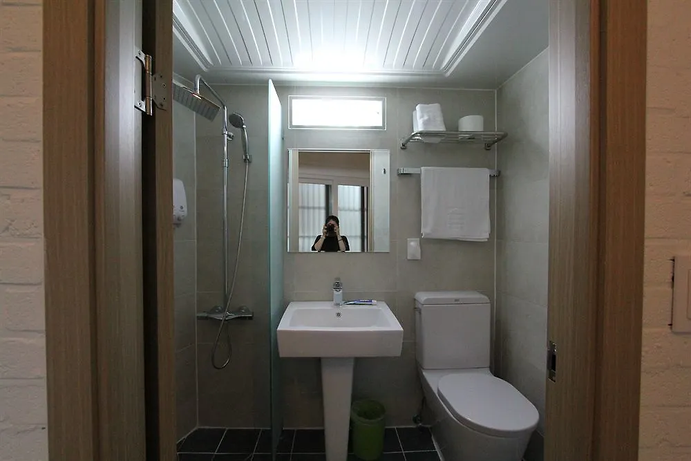 B My Guesthouse - Hostel Seoul Hotel